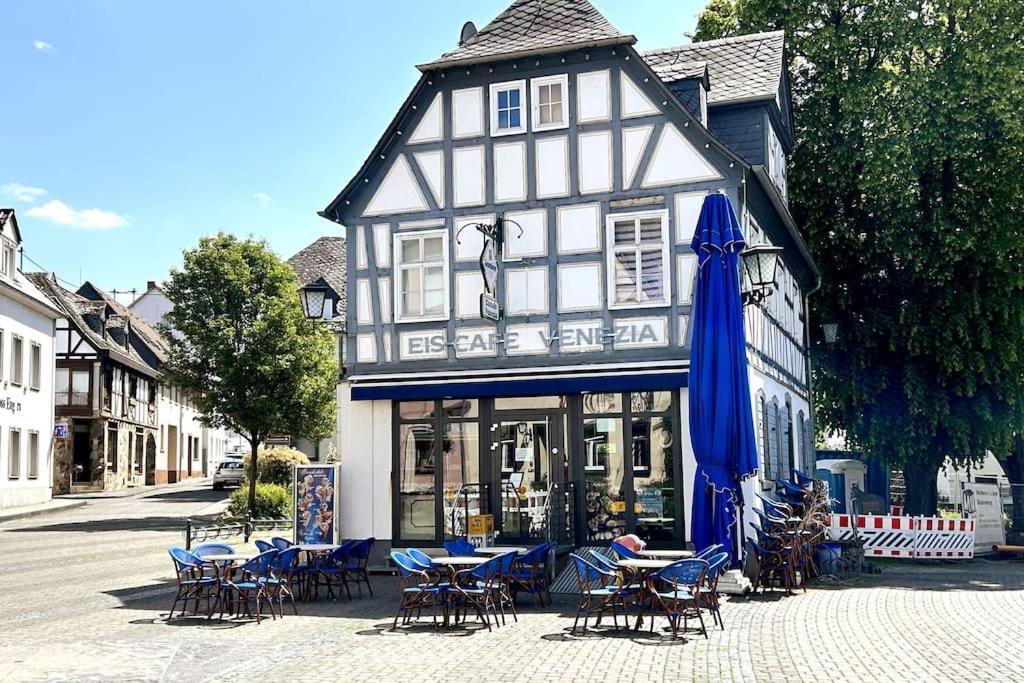 Tiny Apartment With Spacious Terrace On The Rhine Neuwied Εξωτερικό φωτογραφία